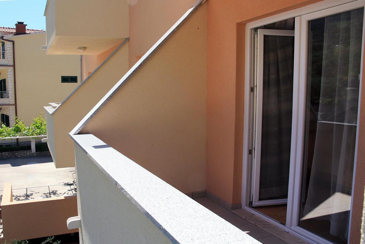Apartments And Rooms By The Sea Tucepi, Makarska - 6058 외부 사진