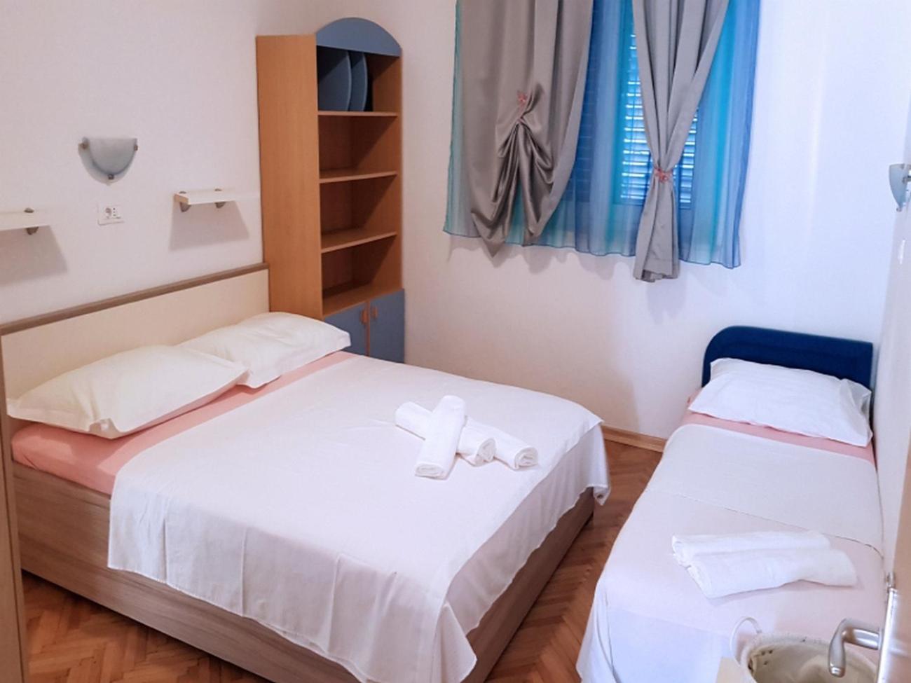 Apartments And Rooms By The Sea Tucepi, Makarska - 6058 외부 사진